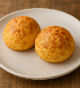 Pão de Queijo de Micro-ondas com 2 Ingredientes